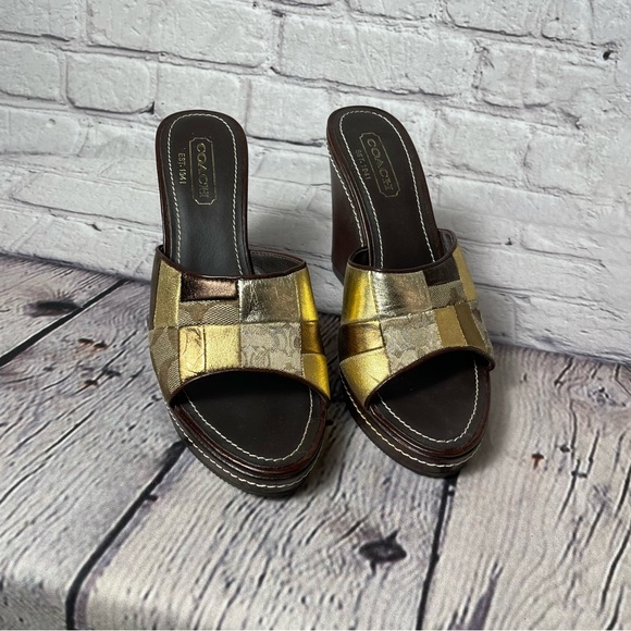 Coach Chelsea Gold Patchwork Wedge Shoes Size 6 - Picture 2 of 9